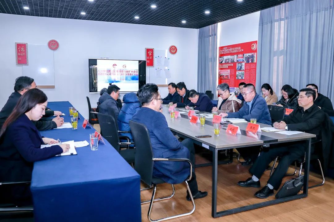 abfa7a3aef6375fadc089625c2f343be.jpg abfa7a3aef6375fadc089625c2f343be.jpg