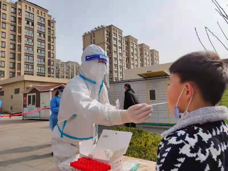 李加龙.jpg 李加龙.jpg