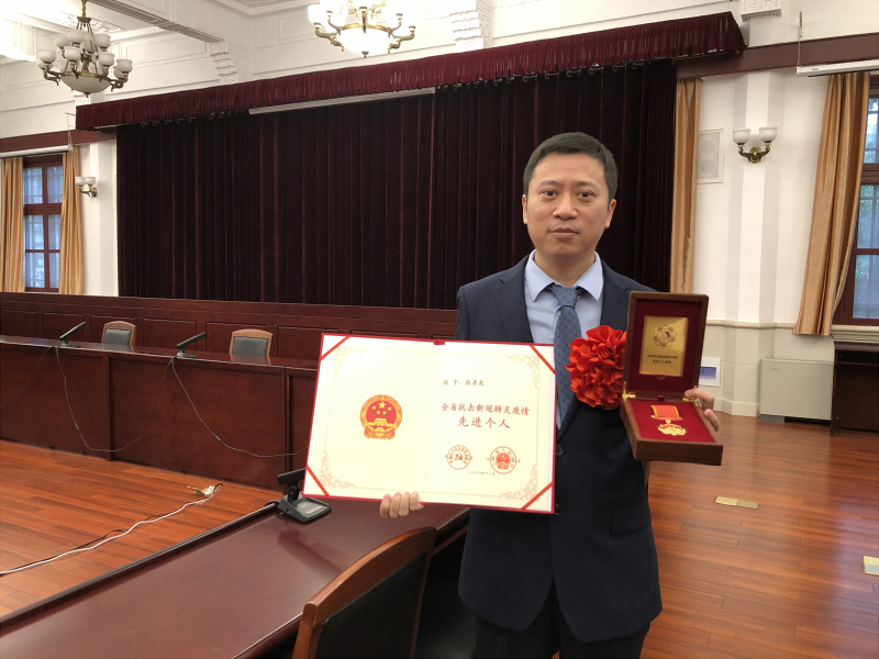 张彦亮.jpg 张彦亮.jpg