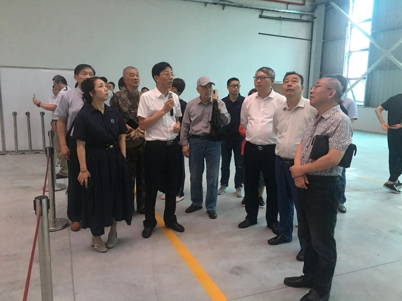 机器人特色小镇.jpg 机器人特色小镇.jpg