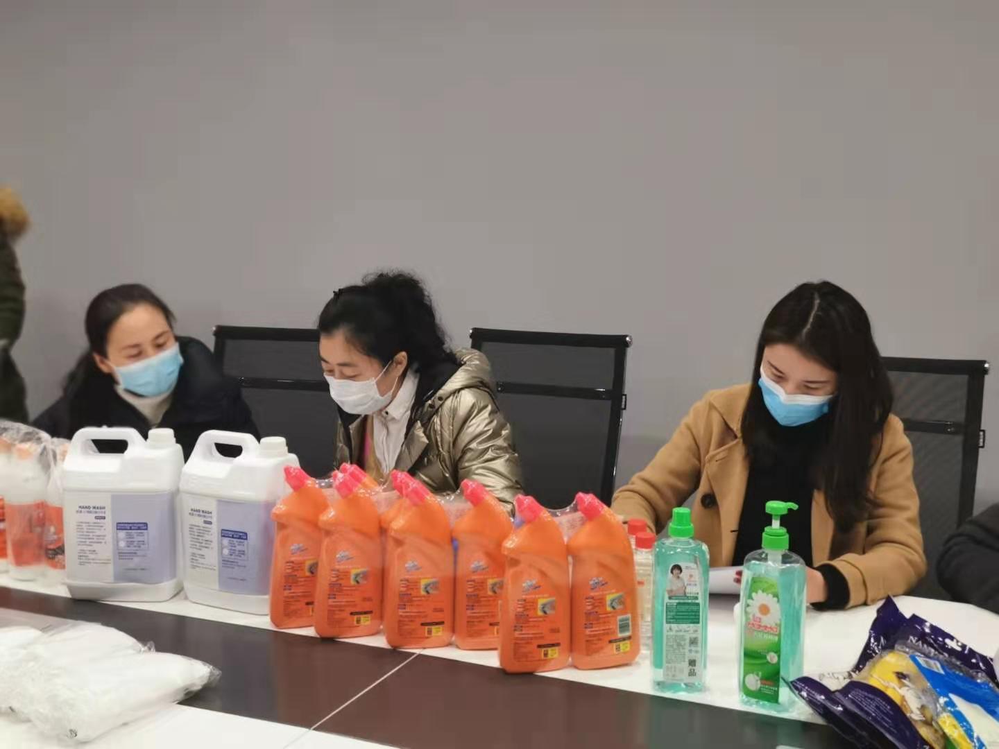 南京-九三学社玄武支社社员杜艳助力企业复工工作.jpg
