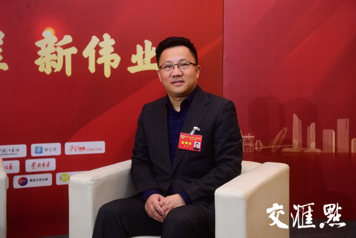 省政协委员、南京一中校长朱焱